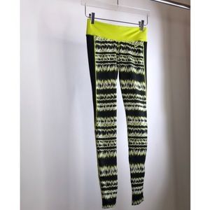 Nike Athletic Leggings Size Small